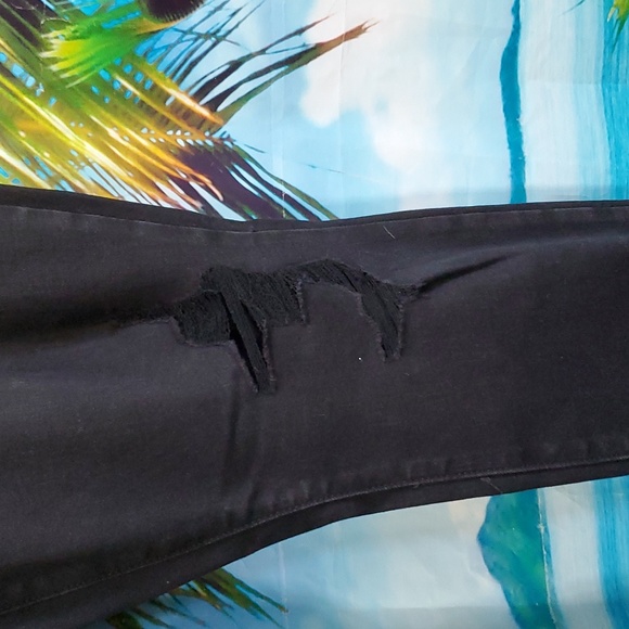 Universal Thread black denim mid-rise skinny fitted hip&thigh women's si… - Picture 3 of 9